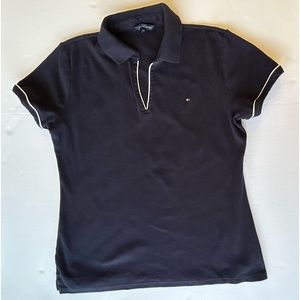 Tommy Hilfiger Woman’s Large Navy with White Trim V-Neck.